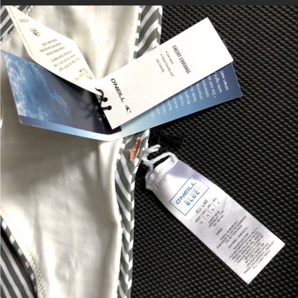 O’NEILL Blue (L) Soara Maoi Bikini set - Picture 6 of 11